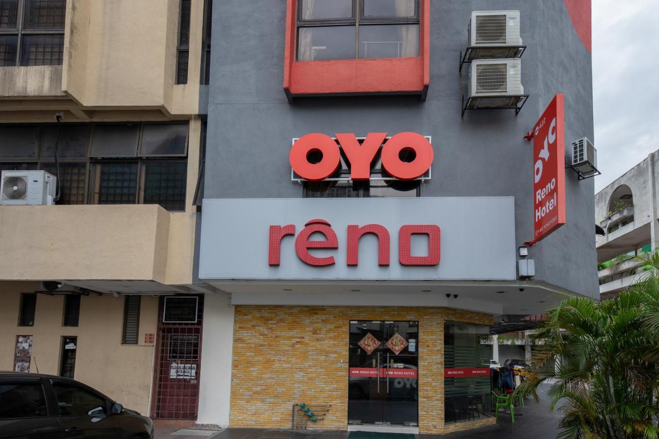 Oyo 422 Hotel Reno Куала Лумпур Екстериор снимка